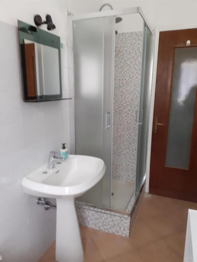 Casa Rina Appartamento Levanto Kültér fotó
